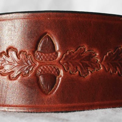 Signature Leather Hound Collars – Acorns